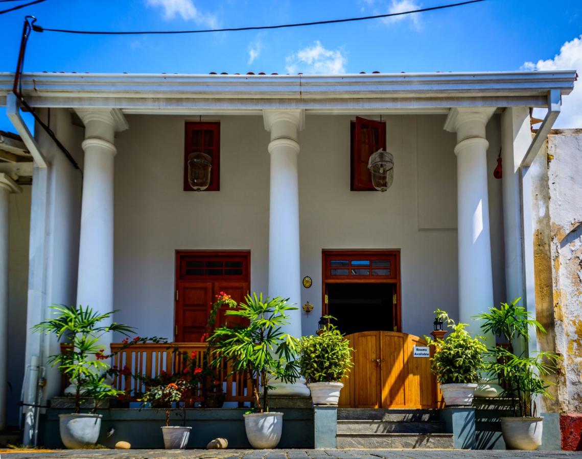 Sirène Galle Fort - Bed and Breakfast