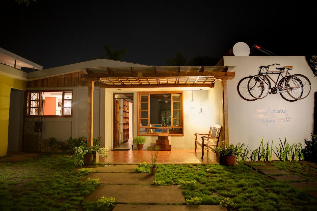 La Bicicleta Hostal - B&B Managua