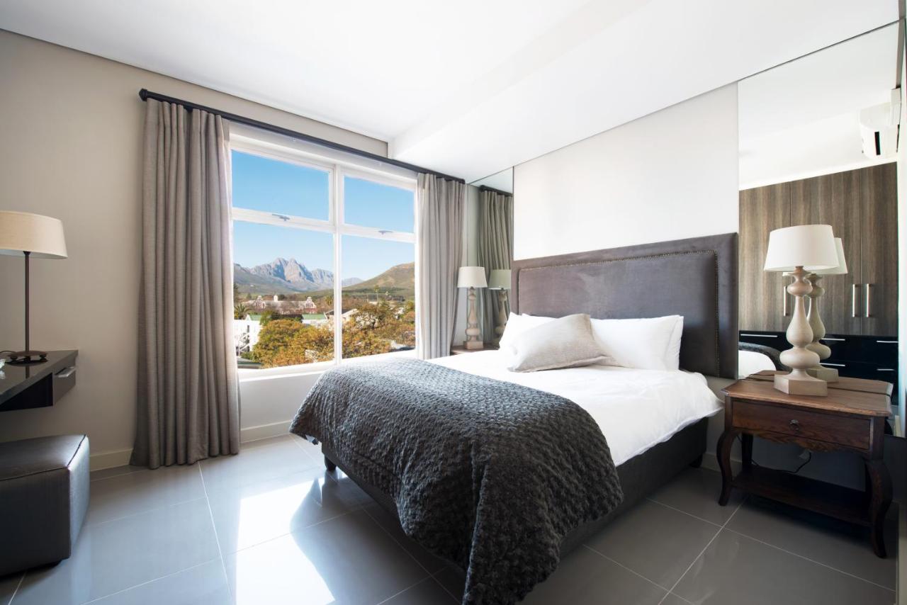 B&B Stellenbosch - Lux Andringa Walk Apartments - Bed and Breakfast Stellenbosch