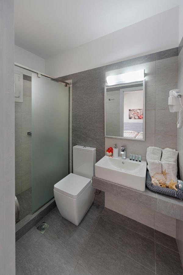 Economy Twin Room with Shared Terrace