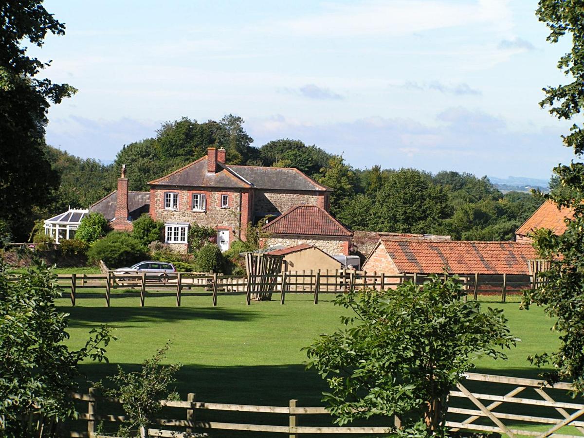 Blounts Court Farm - B&B Devizes