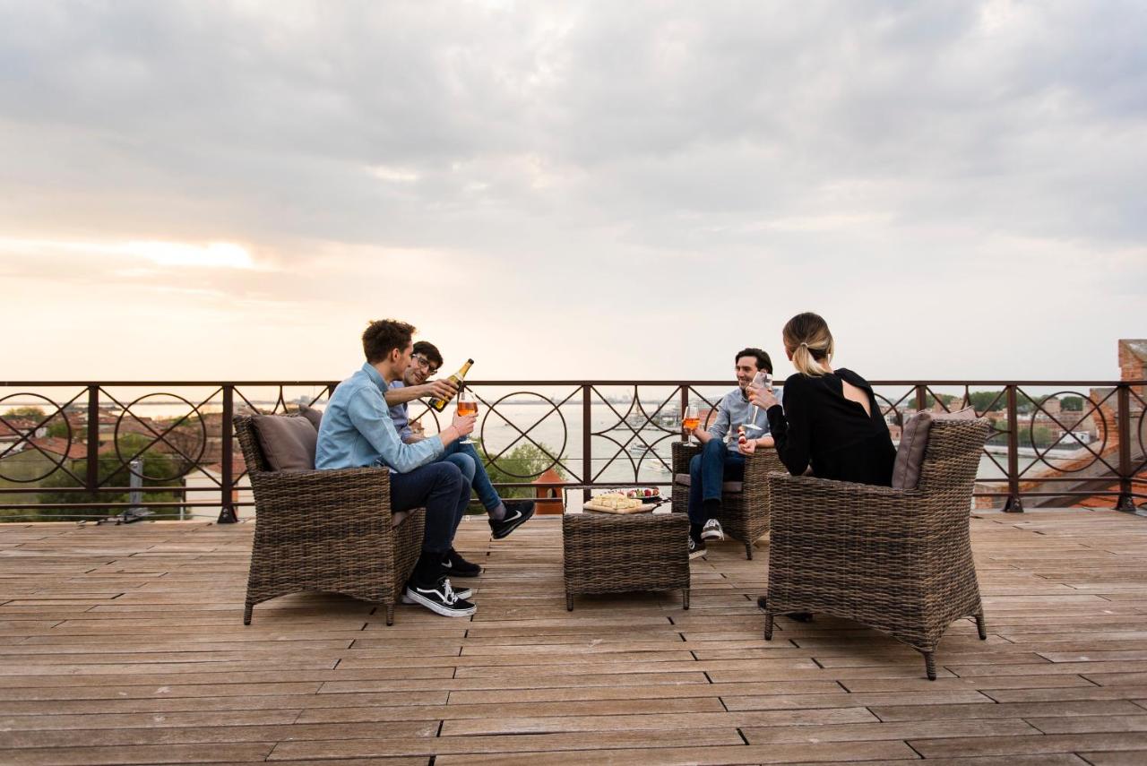 The Venice Penthouse and Rooftop-Terrace at Molino Stucky - B&B Venezia