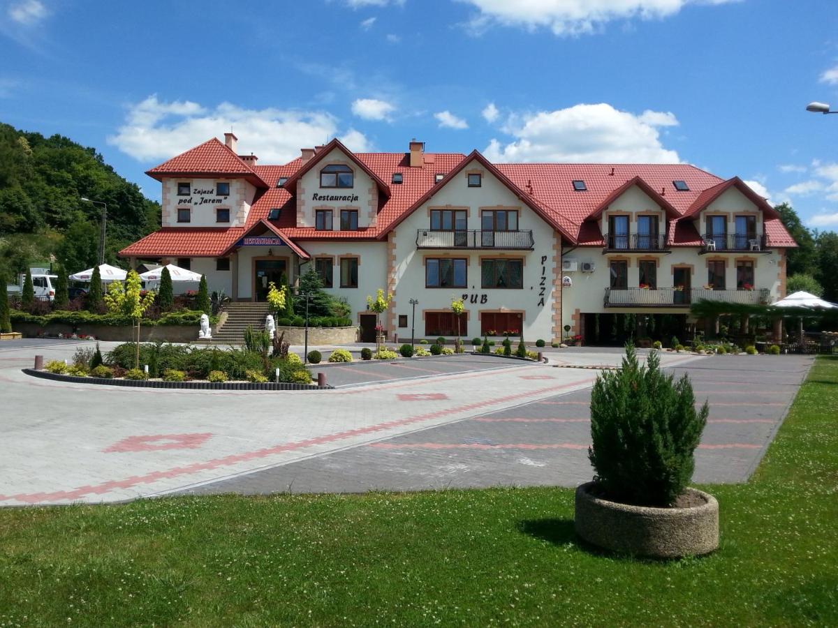 Zajazd pod Jarem - B&B