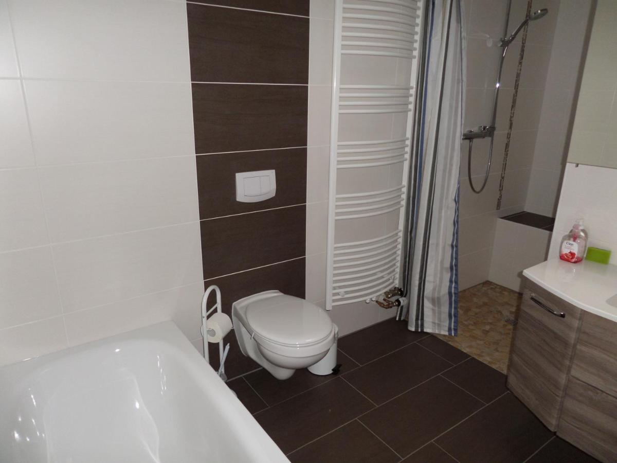 Ferienwohnung Baumann - Bed and Breakfast Westoverledingen