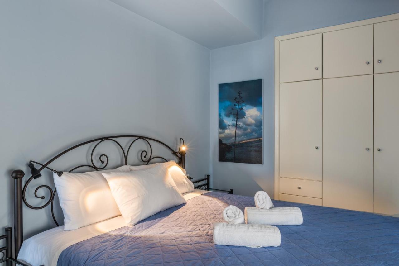 Apartment with Sea View- Third floor