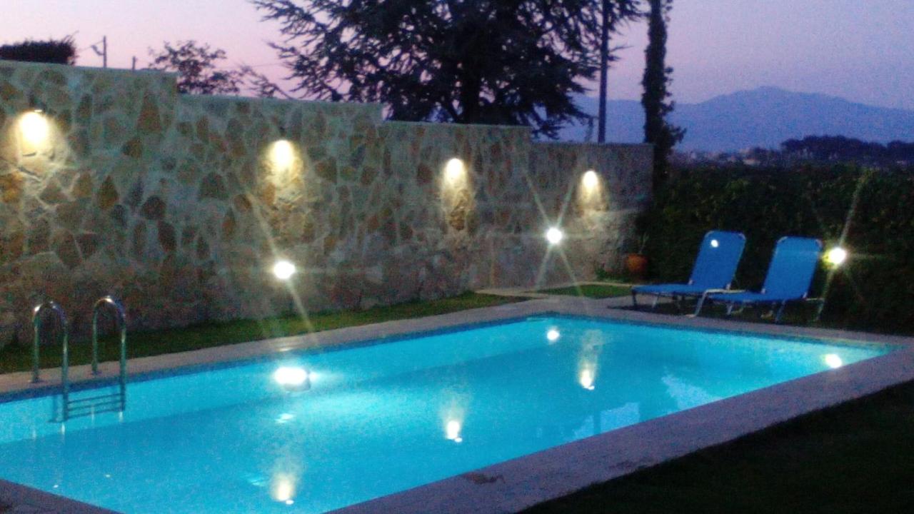 B&B Kiato - Apartment with Private Pool - Bed and Breakfast Kiato