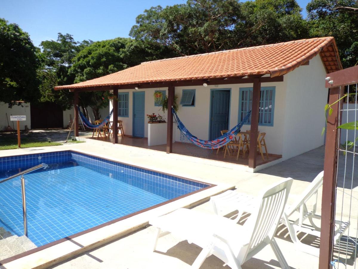 Apartment with Pool View