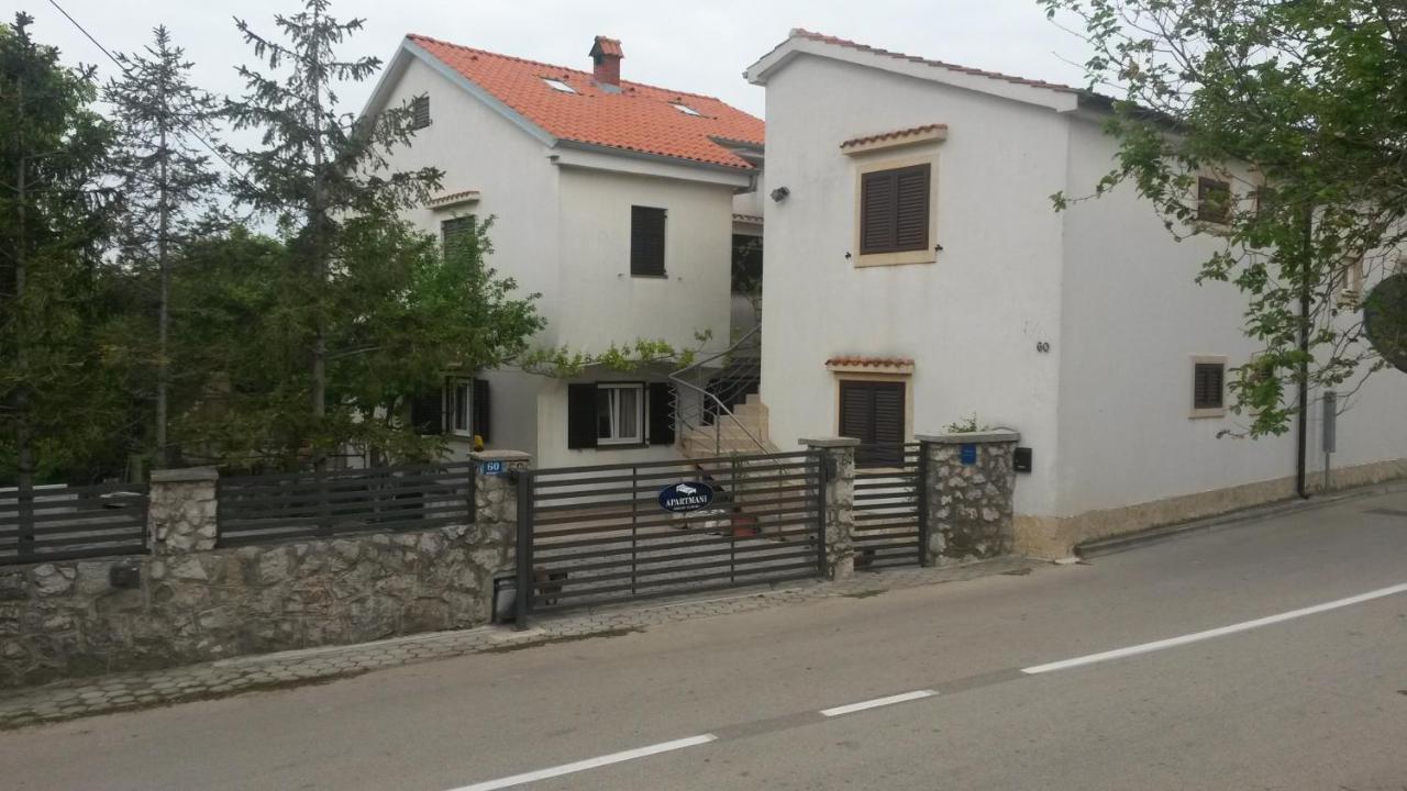 B&B Omišalj - Apartmani Božić-Omišalj - Bed and Breakfast Omišalj