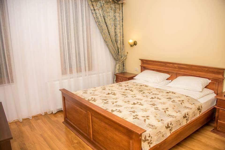 Kamer met Kingsize Bed