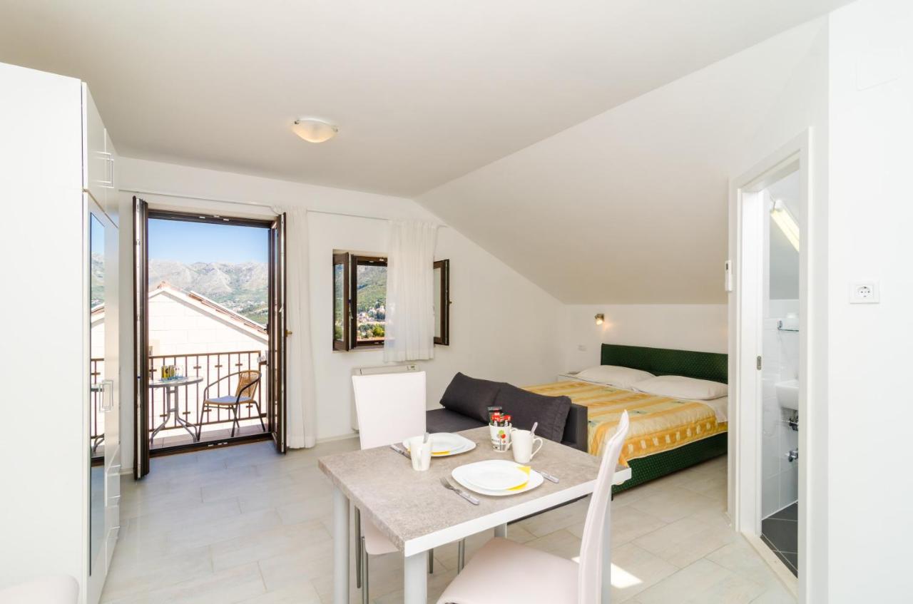 Comfort Studio-Apartment mit Balkon und Meerblick