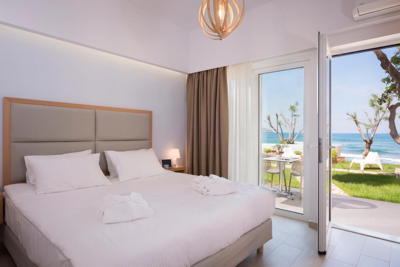 B&B Stalos - Hermes Beach Front - Bed and Breakfast Stalos