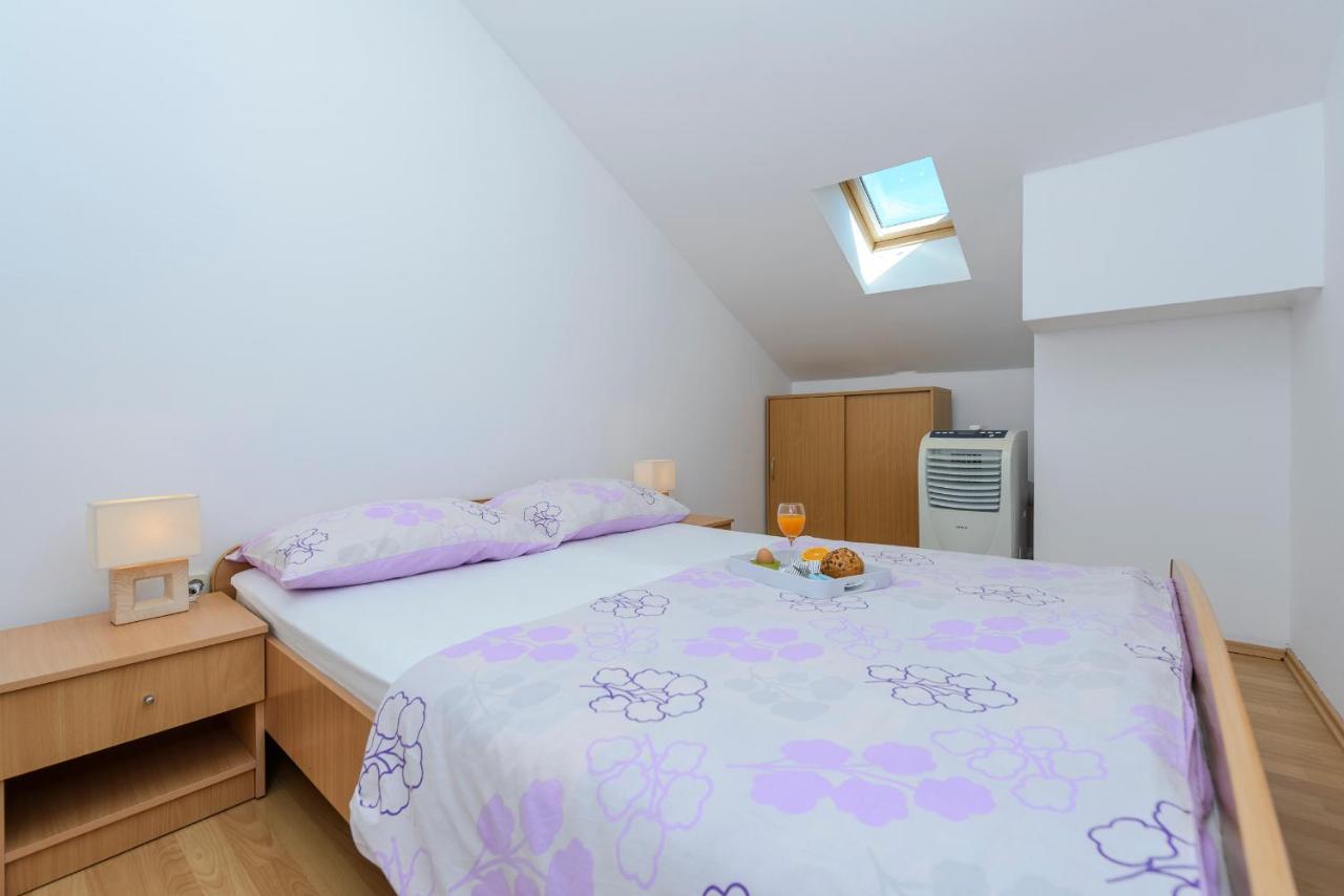 Apartment mit 1 Schlafzimmer und Balkon