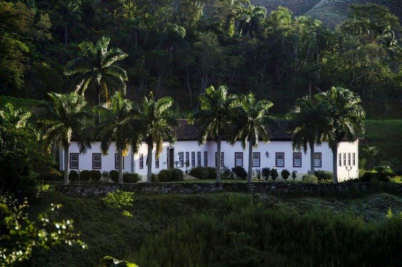 Fazenda Cachoeira Grande - Bed and Breakfast
