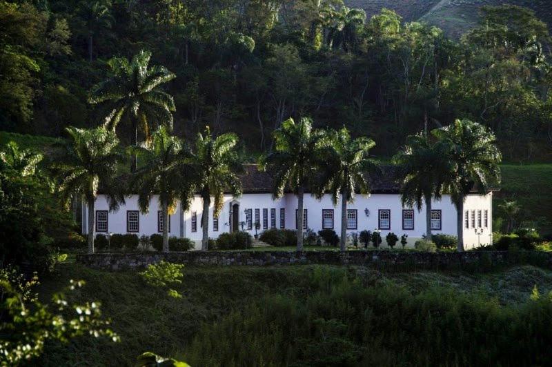 B&B Vassouras - Fazenda Cachoeira Grande - Bed and Breakfast Vassouras