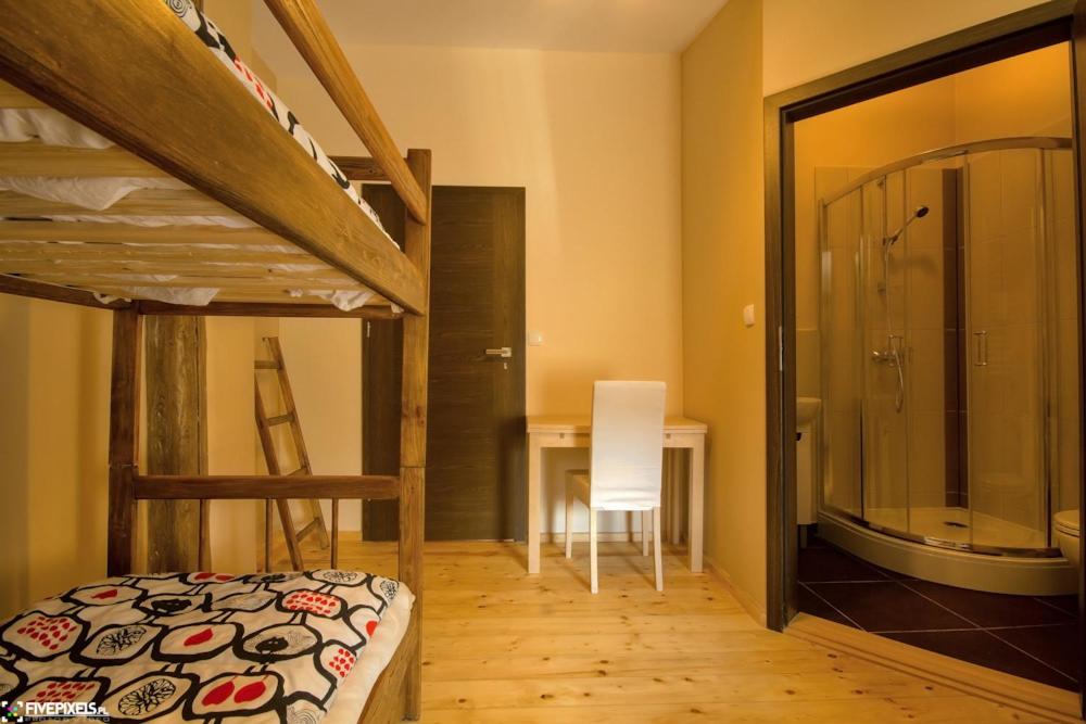 Camera Quadrupla Standard 