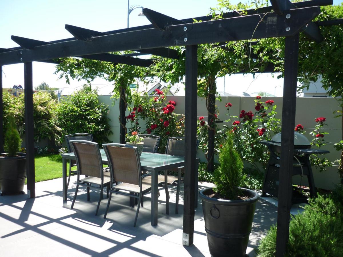 Courtenay B & B - B&B