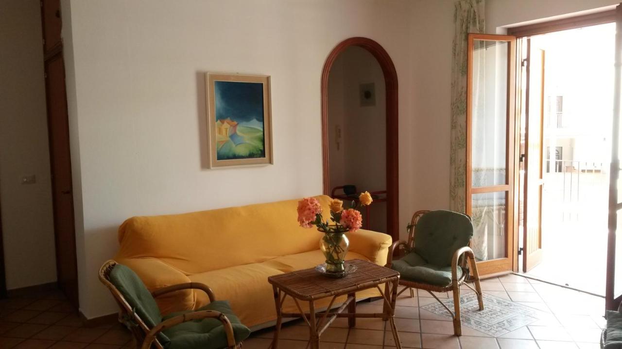 Casa La Pergola - B&B Giardini-Naxos
