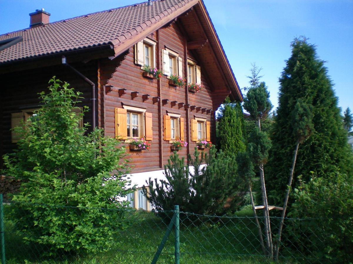 Zum Stadtwald - Bed and Breakfast