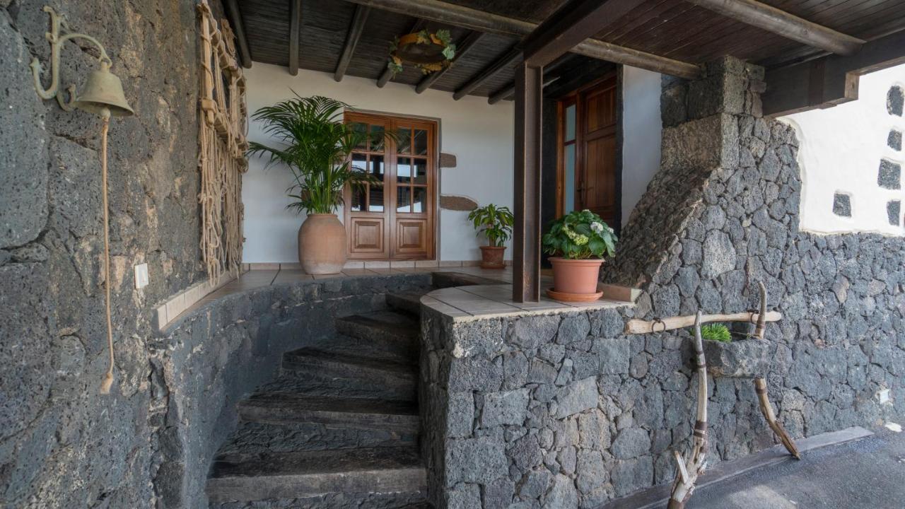 Villa with amazing views, jacuzzi and private pool - B&B