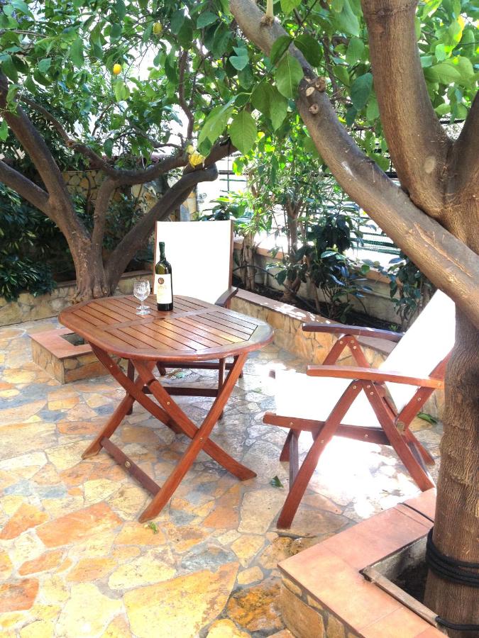 B&B Mytilene - Magnolia Residence - Bed and Breakfast Mytilene