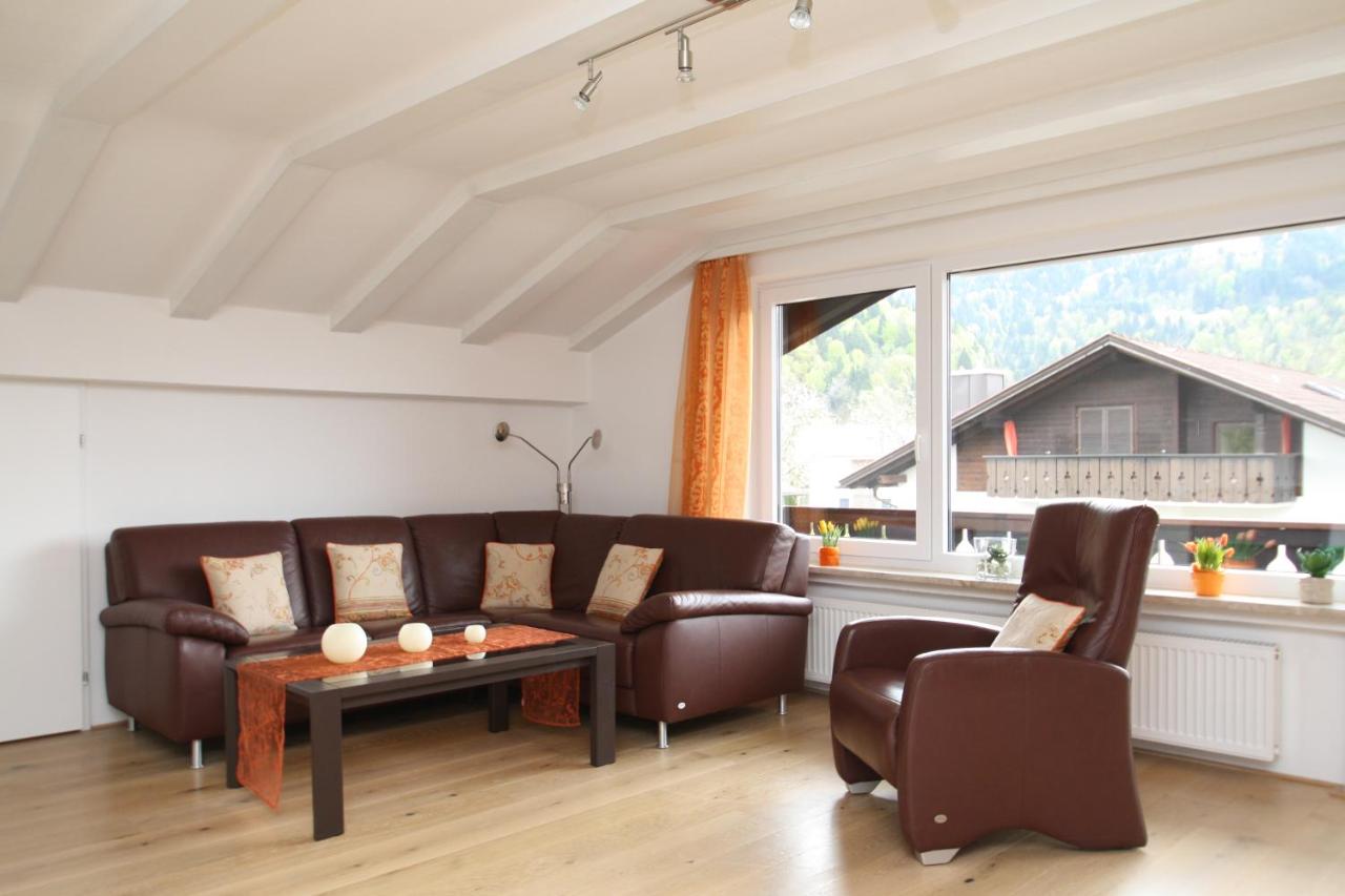 B&B Garmisch-Partenkirchen - Apartment Spitzenblick - Bed and Breakfast Garmisch-Partenkirchen