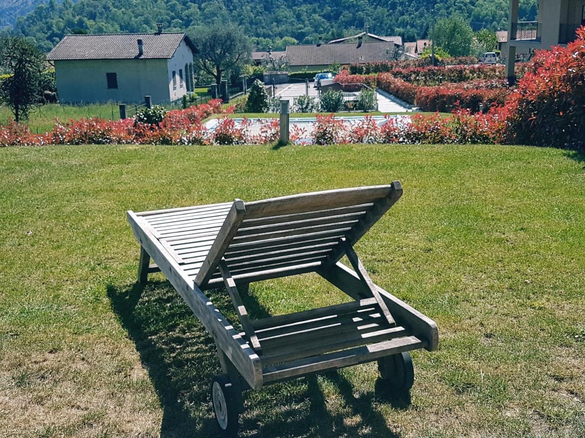 Apartment with Pool View 