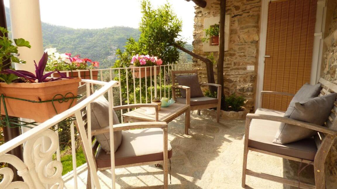 B&B Borghetto d'Arroscia - Casa Vacanze Sole - Bed and Breakfast Borghetto d'Arroscia