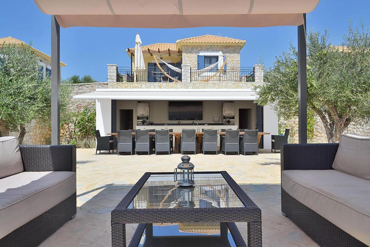 Villa Deluxe