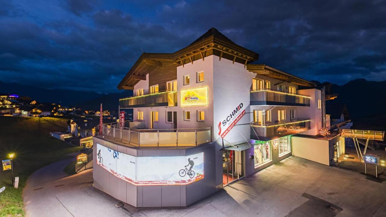 Apart-Hotel Bergkönig - Ferienwohnung Fiss