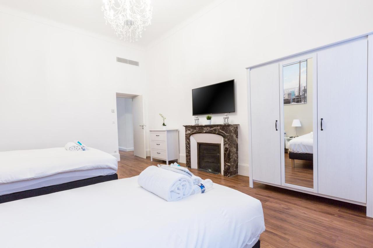 Luxury Four-Bedroom Apartment