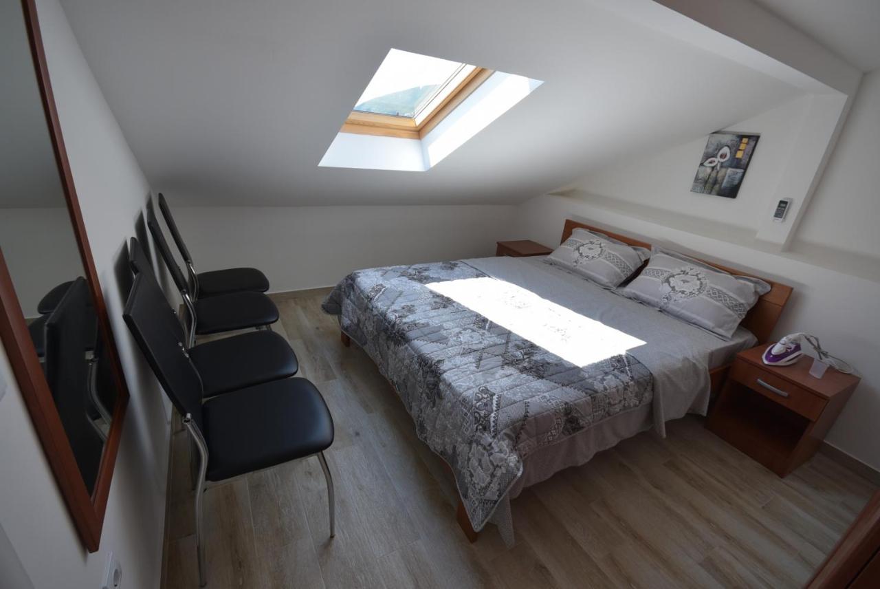Apartment with Sea View - Attic A6