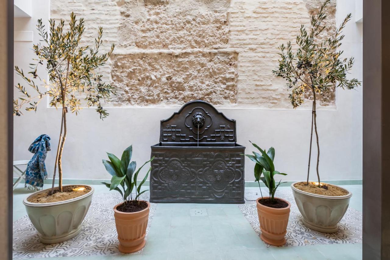 Tomas Ibarra Pool & Luxury - B&B Seville