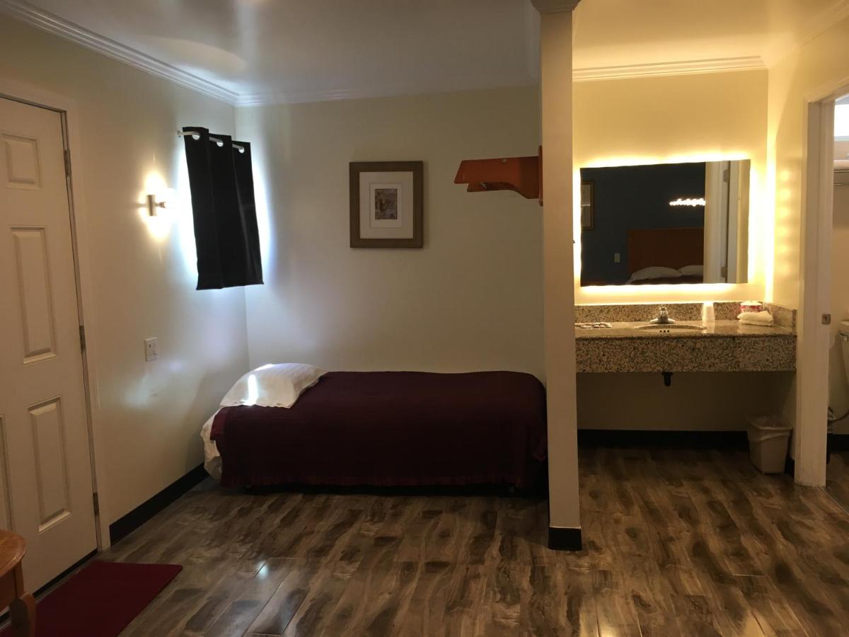 Chambre Familiale avec Salle de Bains Privative