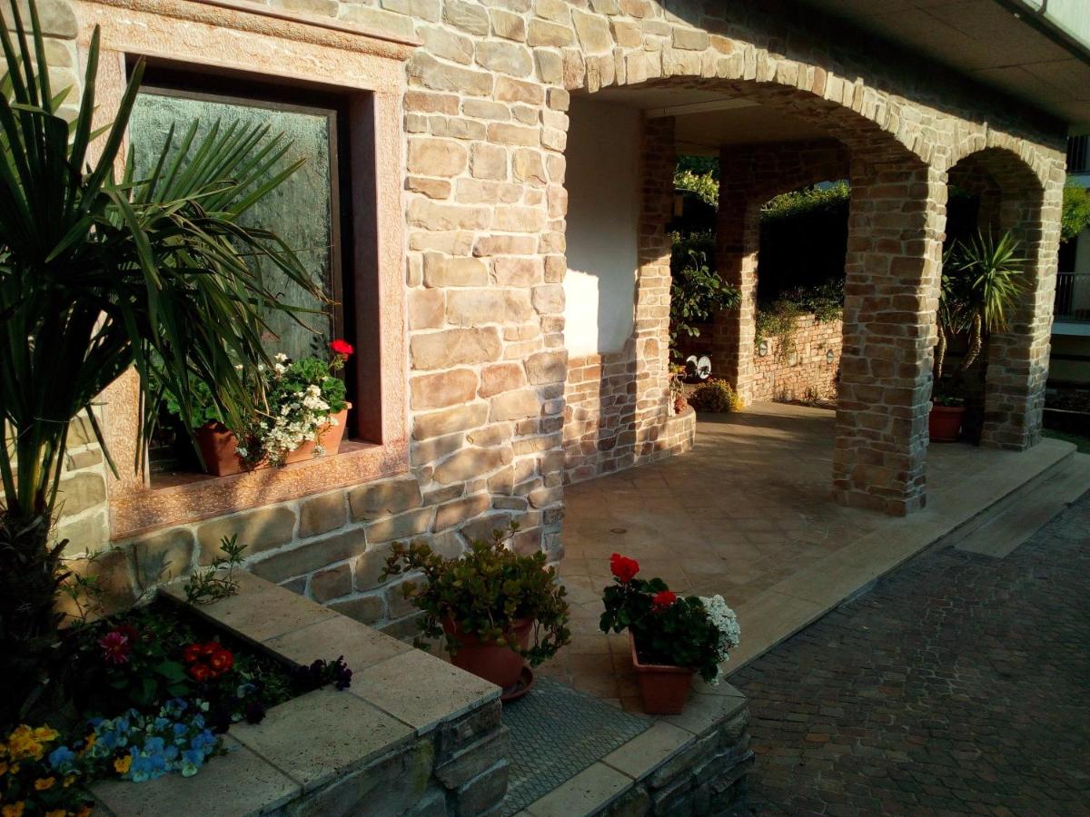 B&B Arco - B&B agli Ulivi - Bed and Breakfast Arco