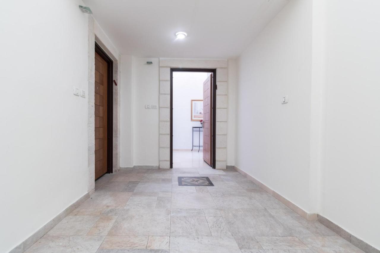 The Jerusalem stone Duplex near Mamilla - Ferienwohnung