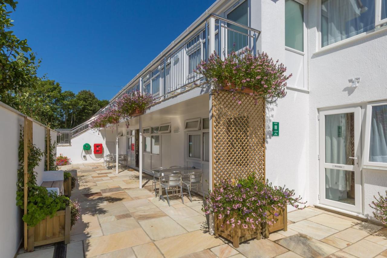 Two-Bedroom Apartment (First floor) - No.9