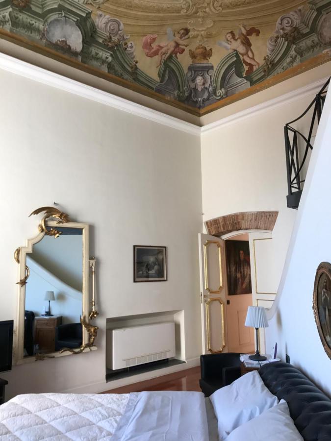 Doppelzimmer mit Balkon
