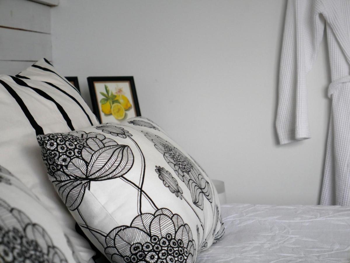 Doppel-/Zweibettzimmer mit Gemeinschaftsbad