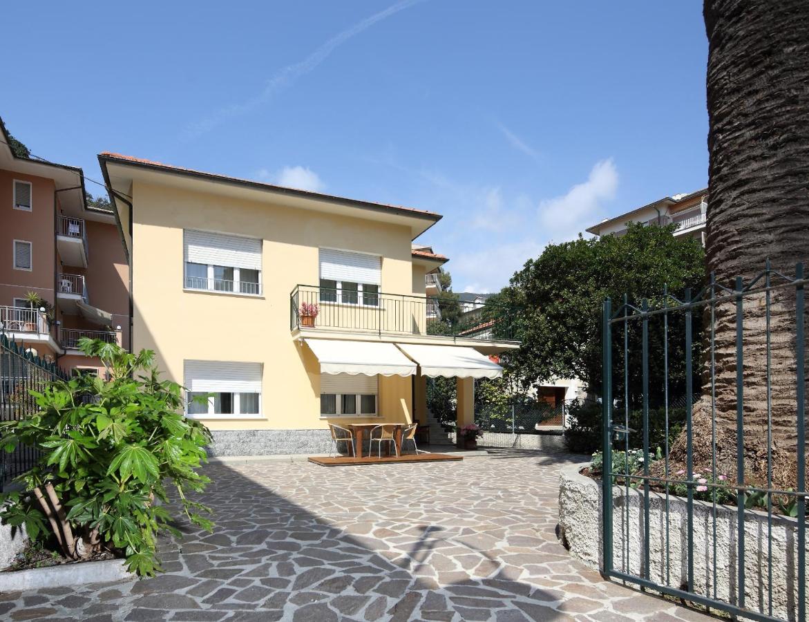 B&B Deiva Marina - Villa Delle Ciliegie - Bed and Breakfast Deiva Marina