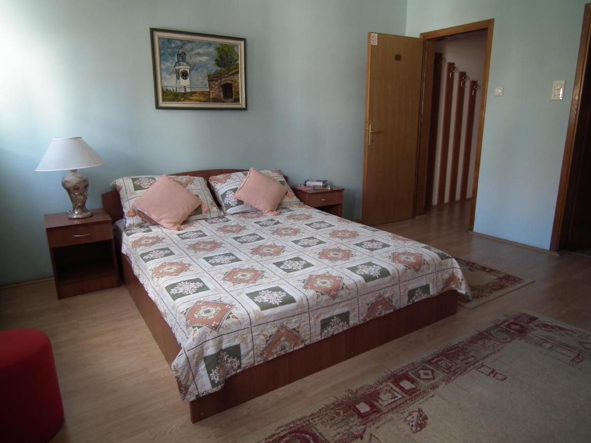 Naša Tvrđava Guest Accommodation - Ferienwohnung