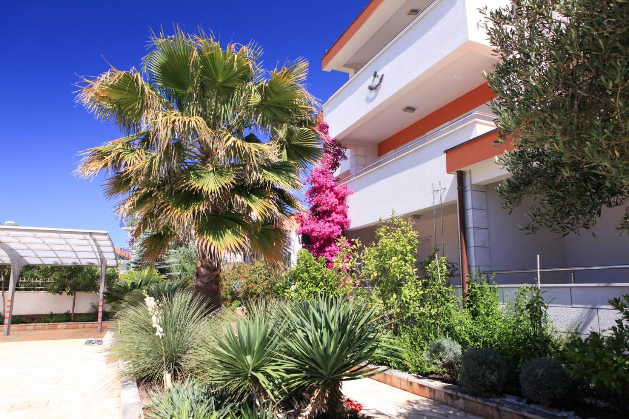 Apartments Spirito - B&B Rogoznica