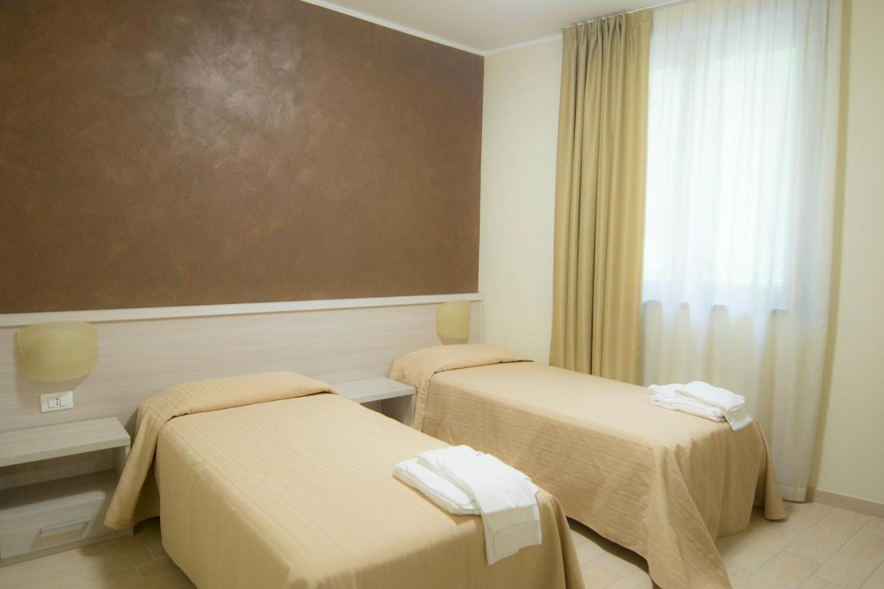 Double or Twin Room with Private Bathroom