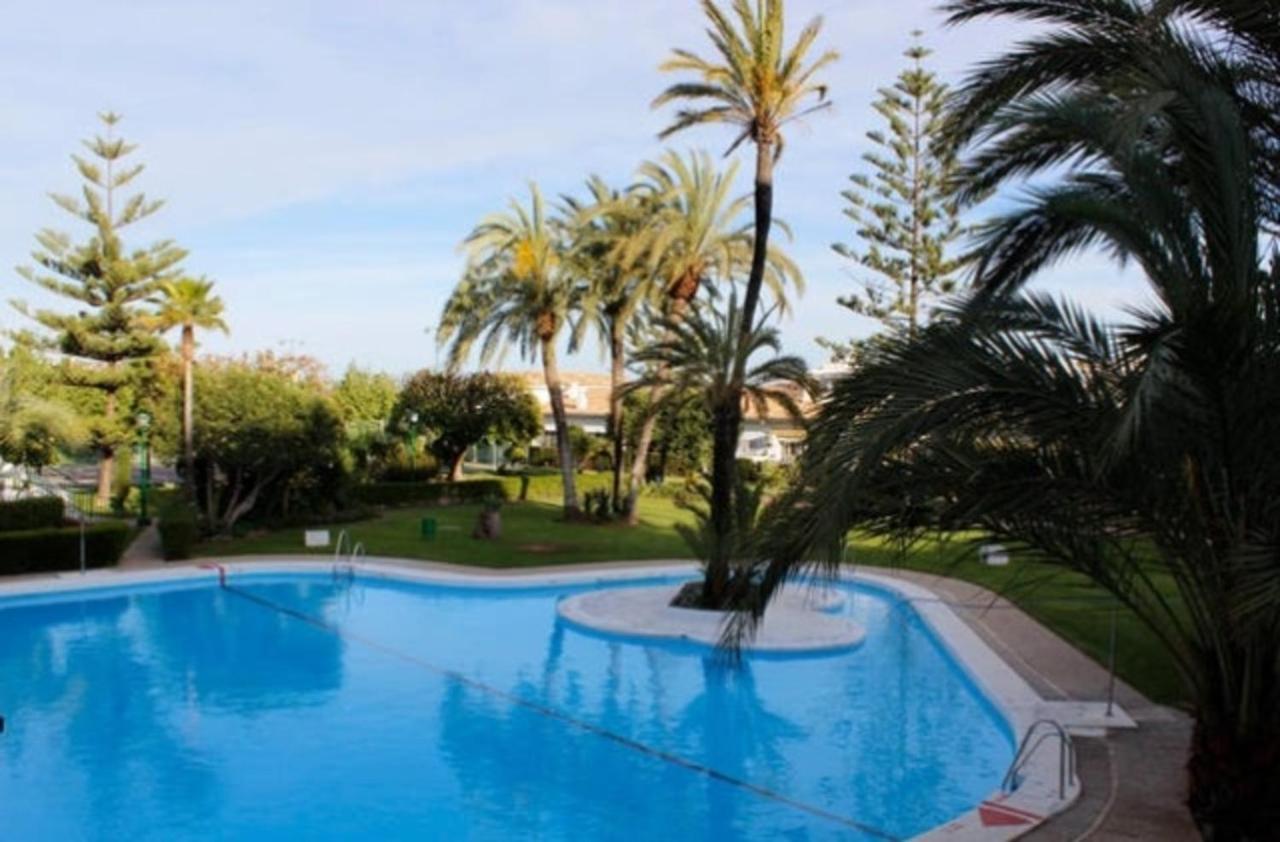 Marbella Studio Golden Mile - Bed and Breakfast