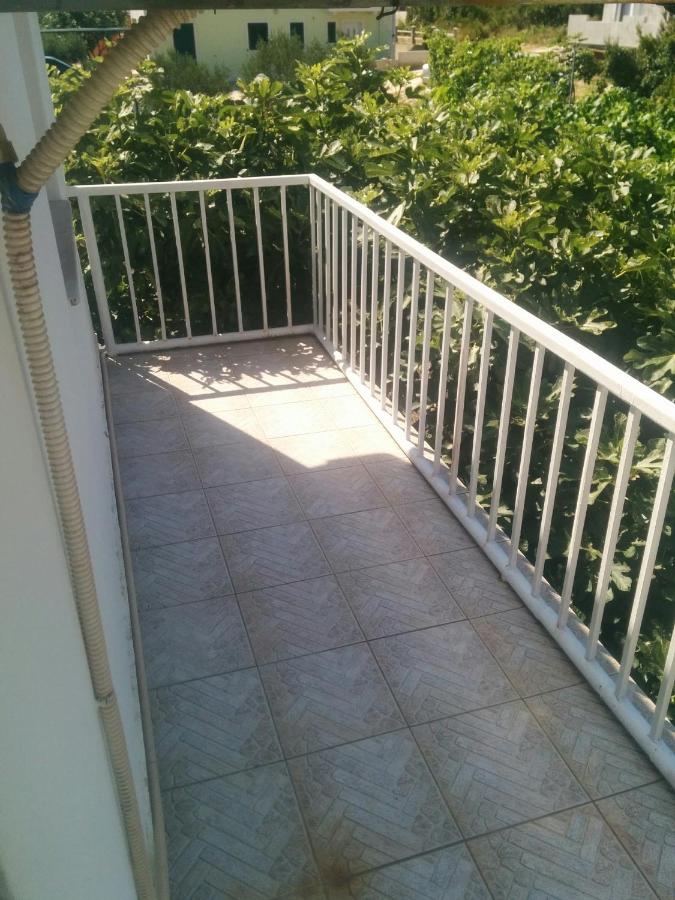 Apartment mit Terrasse und Meerblick