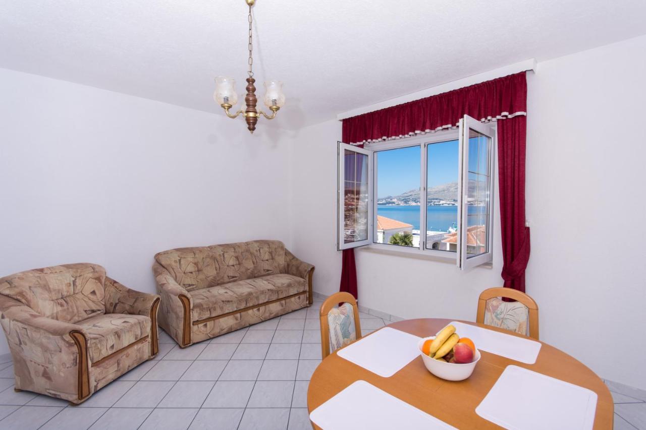 Apartment mit Meerblick
