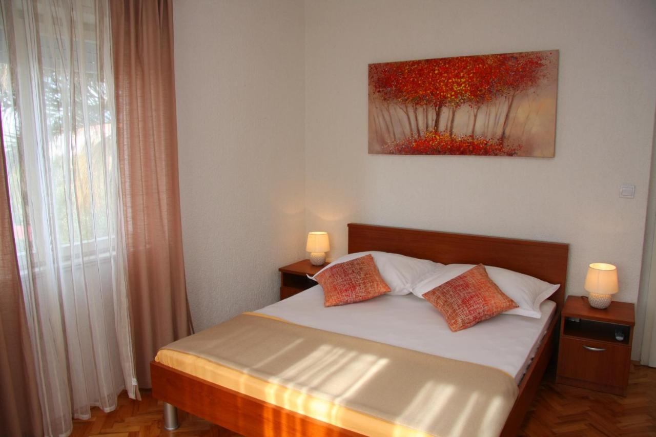 Driepersoonskamer met Eigen Badkamer