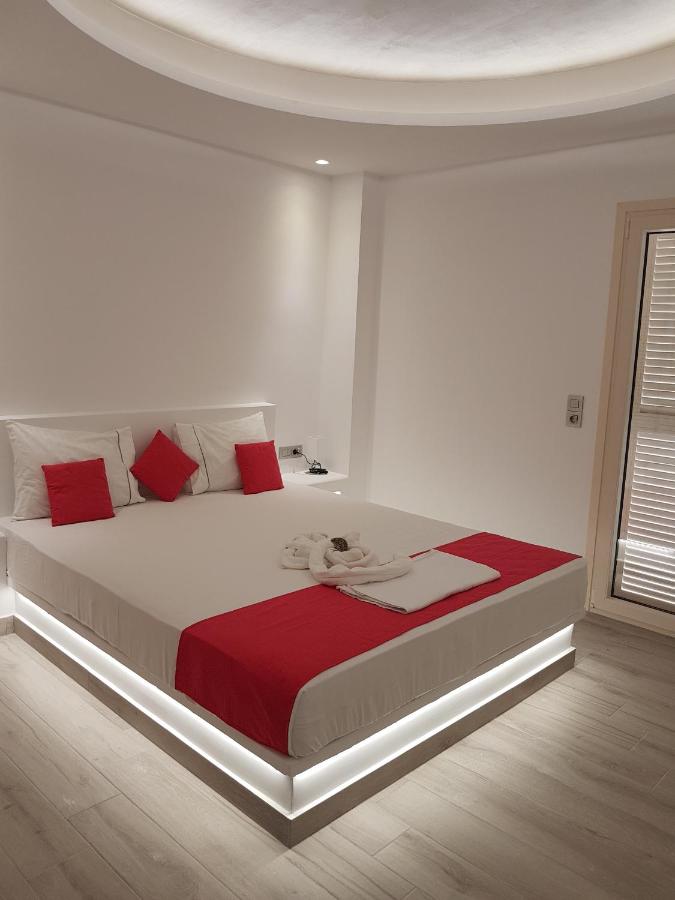 Appartamento con 3 Camere da Letto, Vasca Idromassaggio e Vista Mare 