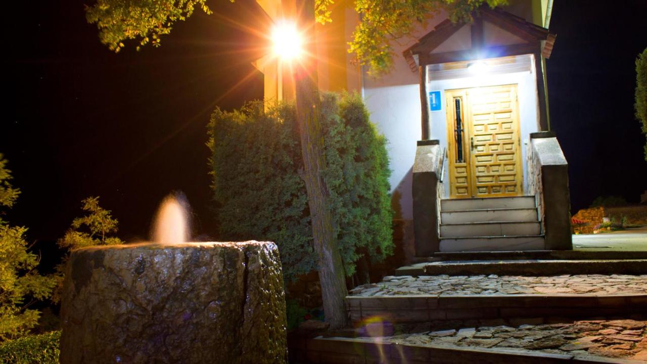 Hospedium Hostal Restaurante El Mirador de Atienza - B&B Atienza