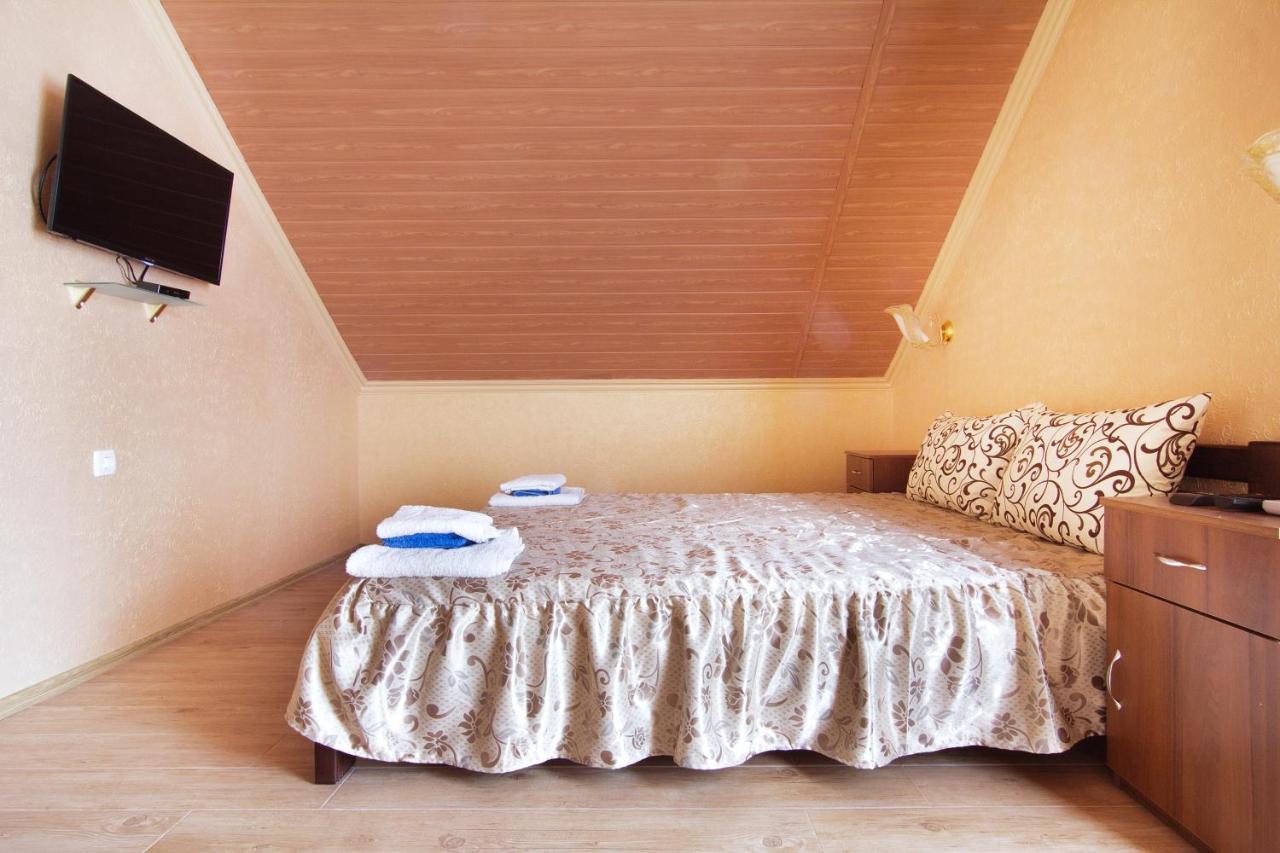 Camera Matrimoniale Classic con Doccia