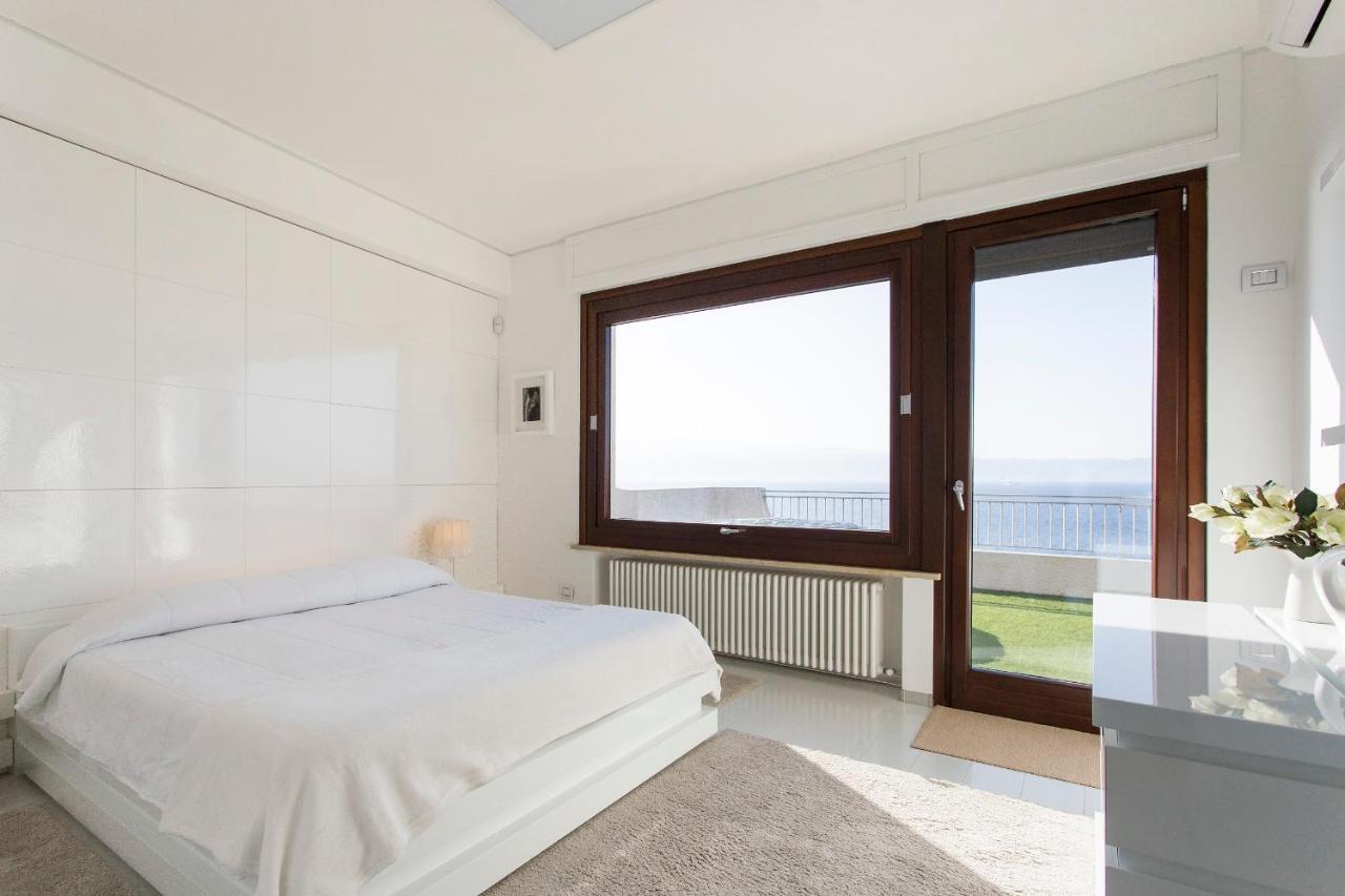 Penthouse Apartment with Sea View (5 Adults)